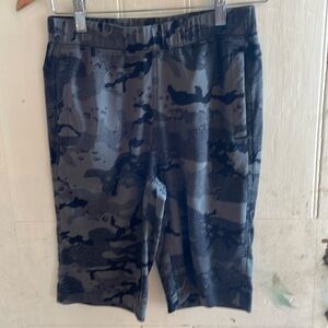 The North Face boys shorts L/G (14/16)